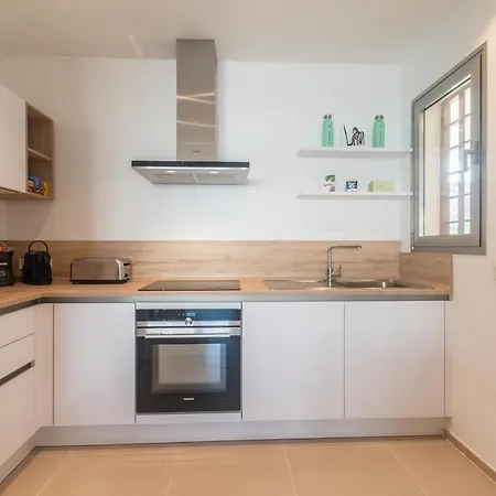 Semesterbostad Jardines - Tisaya 11 Pool View & Twin Beds 1b